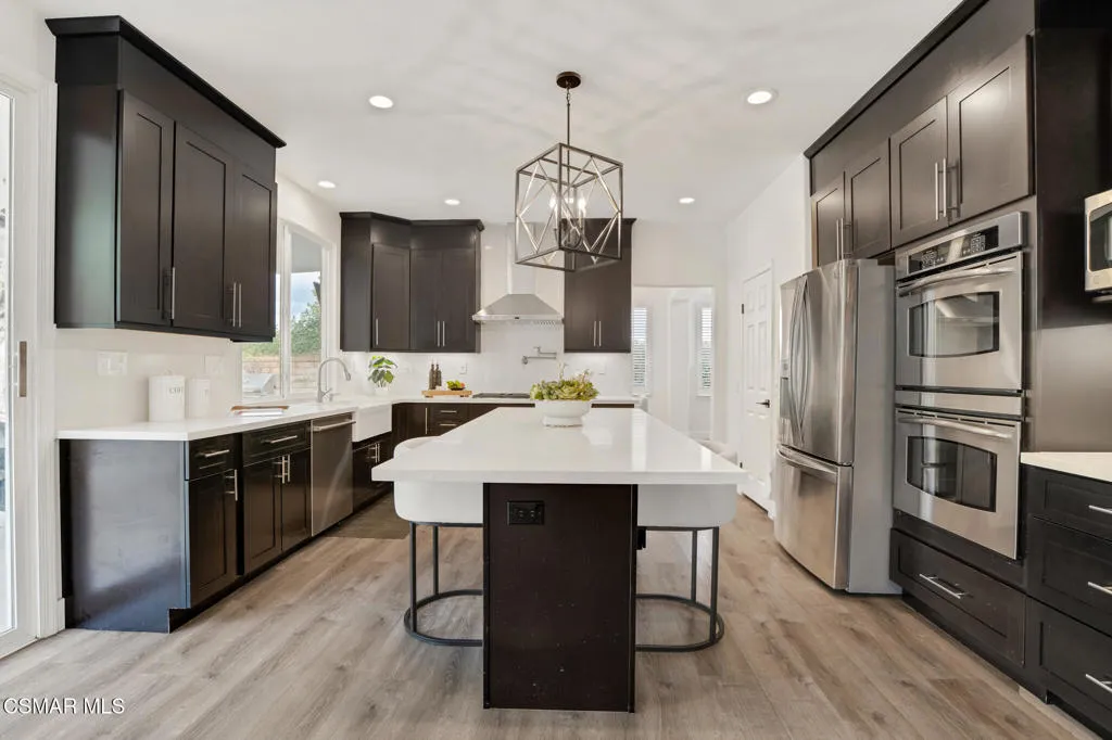 2339 Rudolph Drive, Simi Valley, California 93065 home-pic-13
