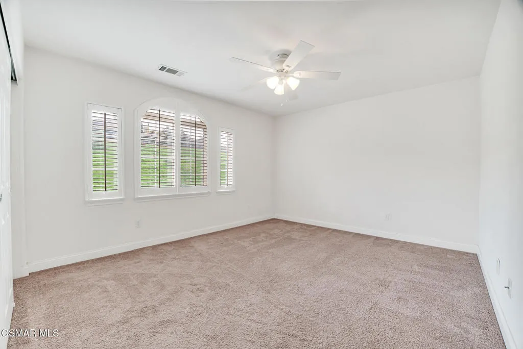 2339 Rudolph Drive, Simi Valley, California 93065 home-pic-32