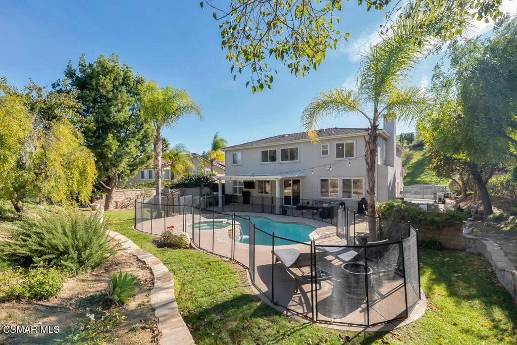 2339 Rudolph Drive, Simi Valley, California 93065 home-pic-36