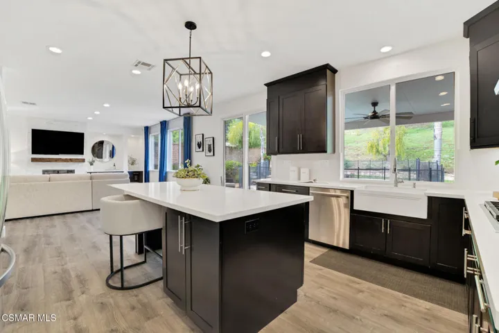 2339 Rudolph Dr  -  HsHProd-18