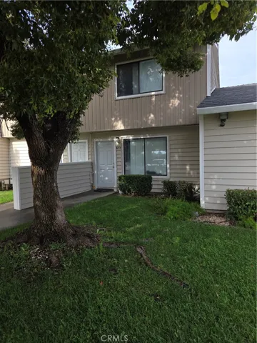 FRONT VIEW OF CONDO