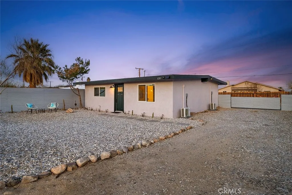 6283 Lupine, 29 Palms, California 92277 home-pic-5