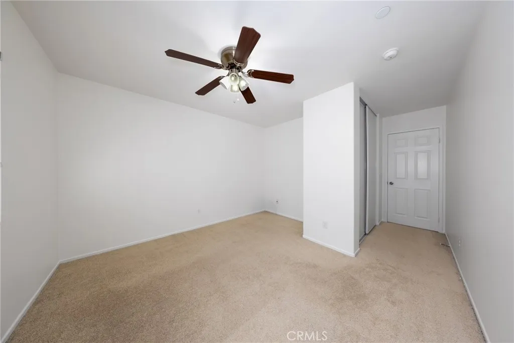 1448 Allium Court E, Beaumont, California 92223 home-pic-16