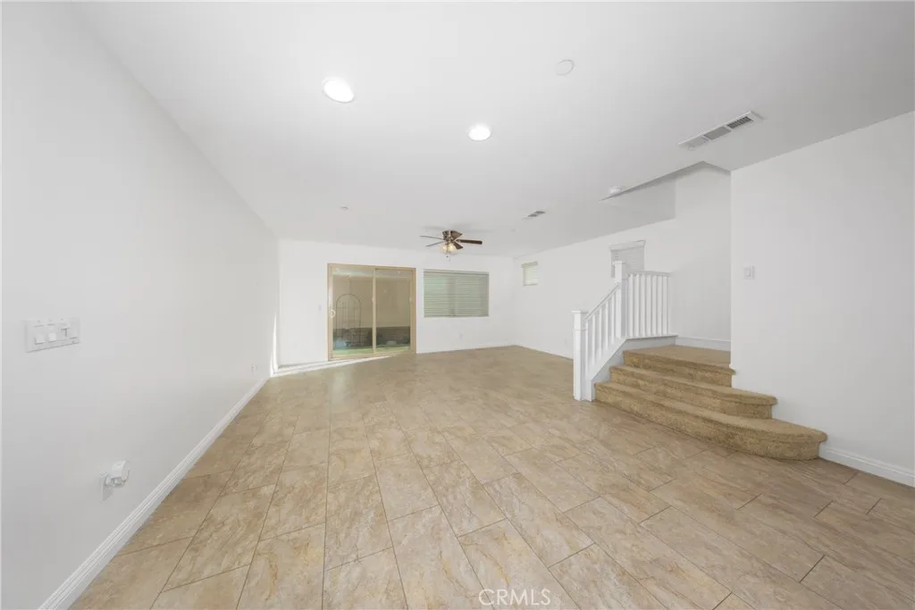 1448 Allium Court E, Beaumont, California 92223 home-pic-8