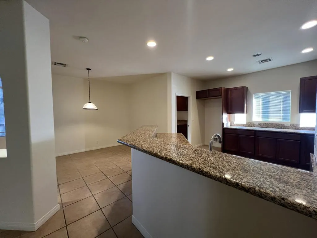 8313 Meadows Way, Desert Hot Springs, California 92240 home-pic-21