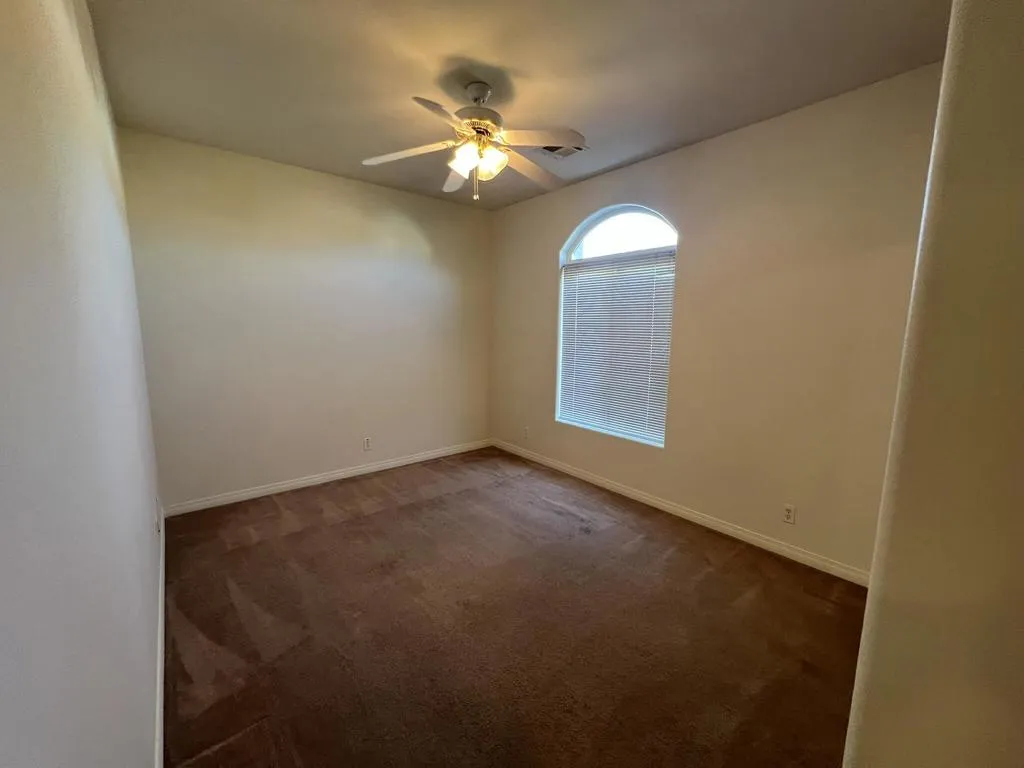 8313 Meadows Way, Desert Hot Springs, California 92240 home-pic-33