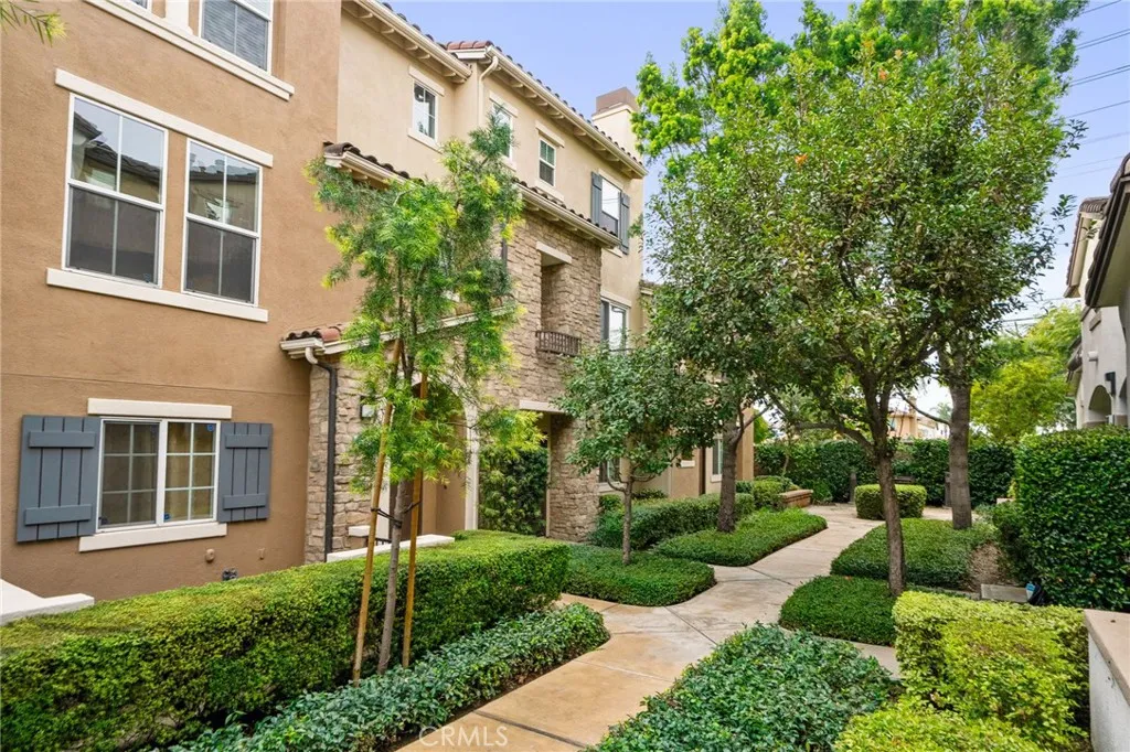 12576 Cipriano, Eastvale, California 91752 home-pic-2