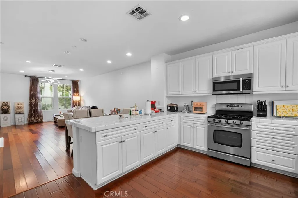 12576 Cipriano, Eastvale, California 91752 home-pic-15