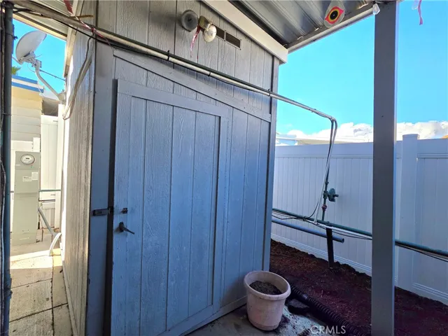 LARGE STORAGE SHED