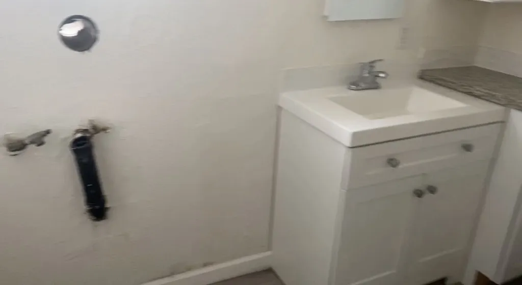 809 W 2nd St, Antioch, California 94509 home-pic-18