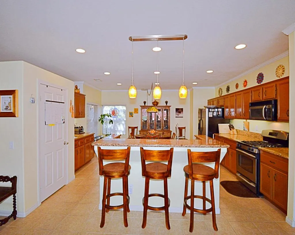 912 Tierra Lane, Palm Springs, California 92262 home-pic-7