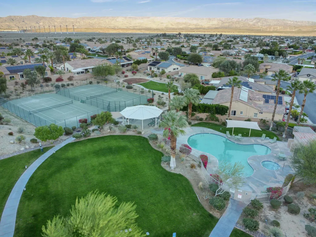 912 Tierra Lane, Palm Springs, California 92262 home-pic-40