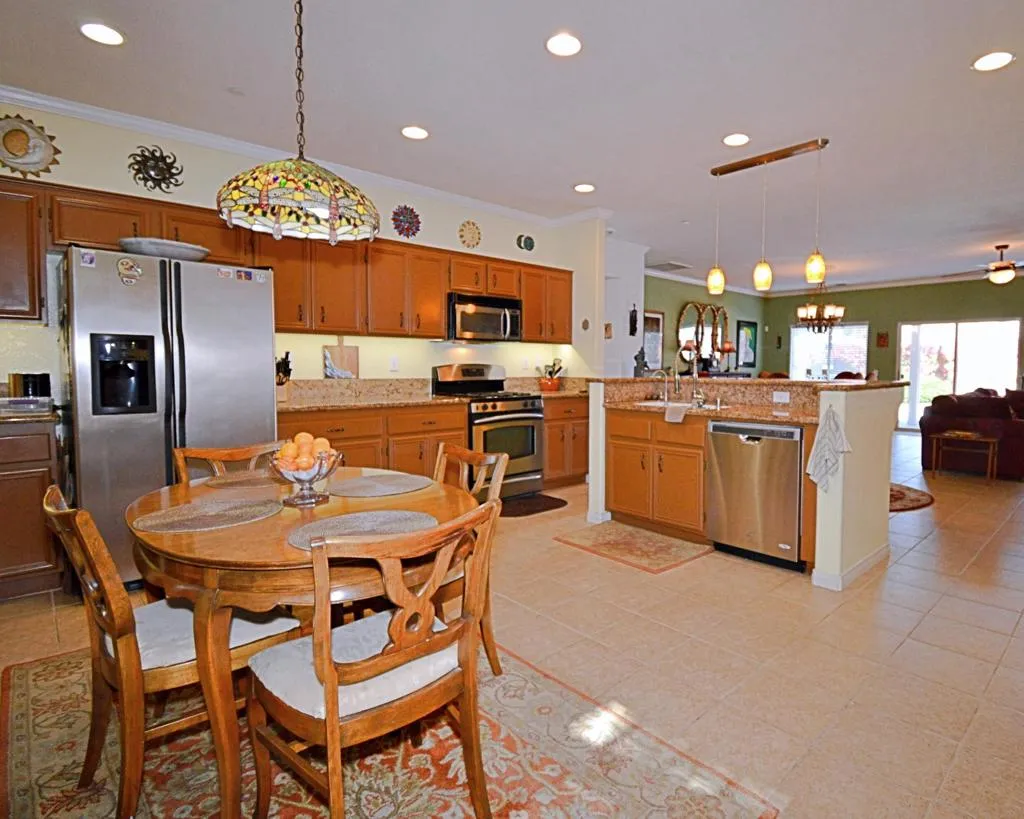 912 Tierra Lane, Palm Springs, California 92262 home-pic-6