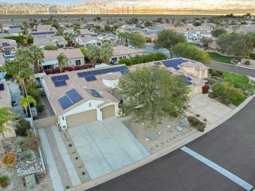 912 Tierra Lane, Palm Springs, California 92262 home-pic-36