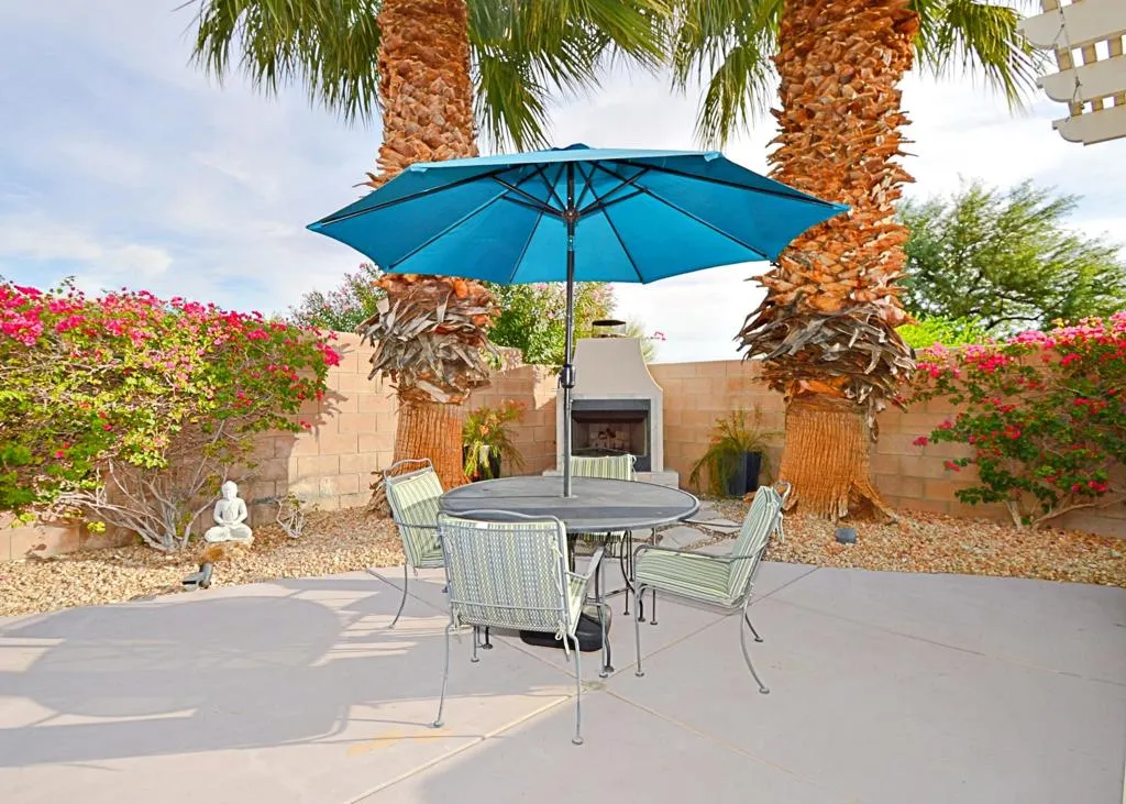 912 Tierra Lane, Palm Springs, California 92262 home-pic-25