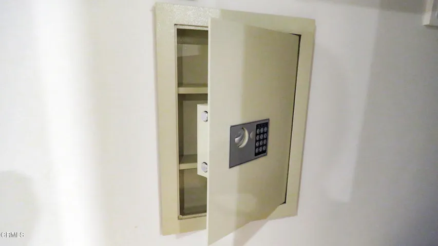 Wall Safe