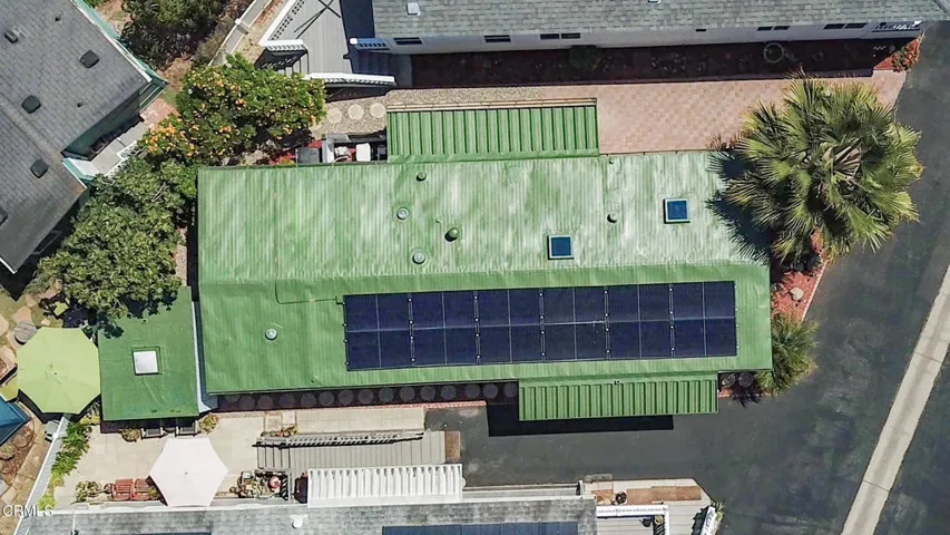 Aerial Close 01