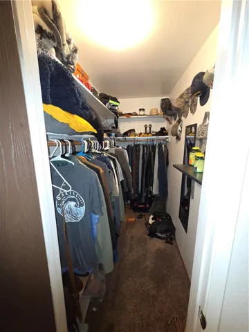 SECOND BEDROOM WALK IN CLOSET