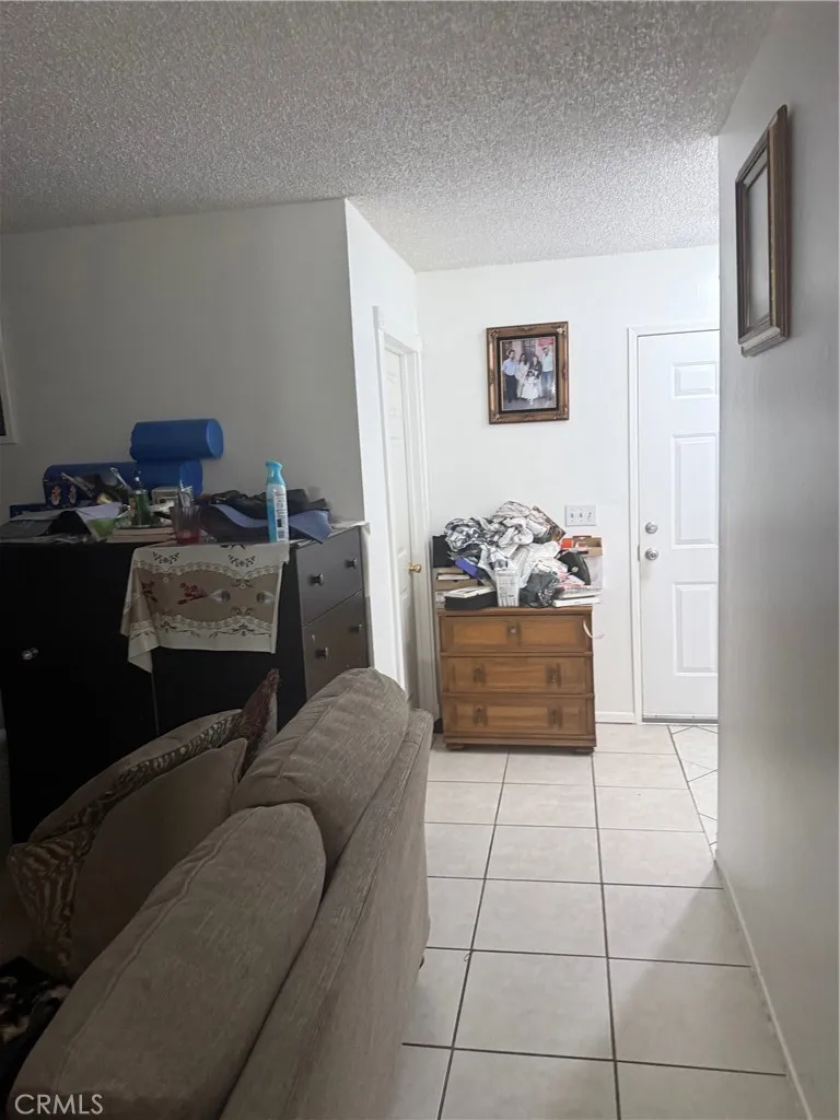 6691 Dorinda, Riverside, California 92503 home-pic-4