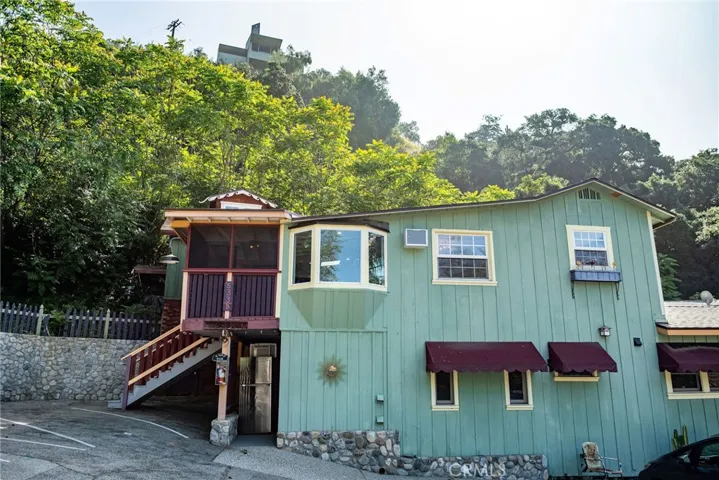 533 Sturtevant Unit B B, Sierra Madre, California 91024