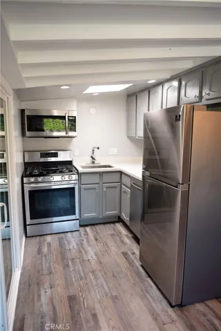 533 Sturtevant Unit B B, Sierra Madre, California 91024