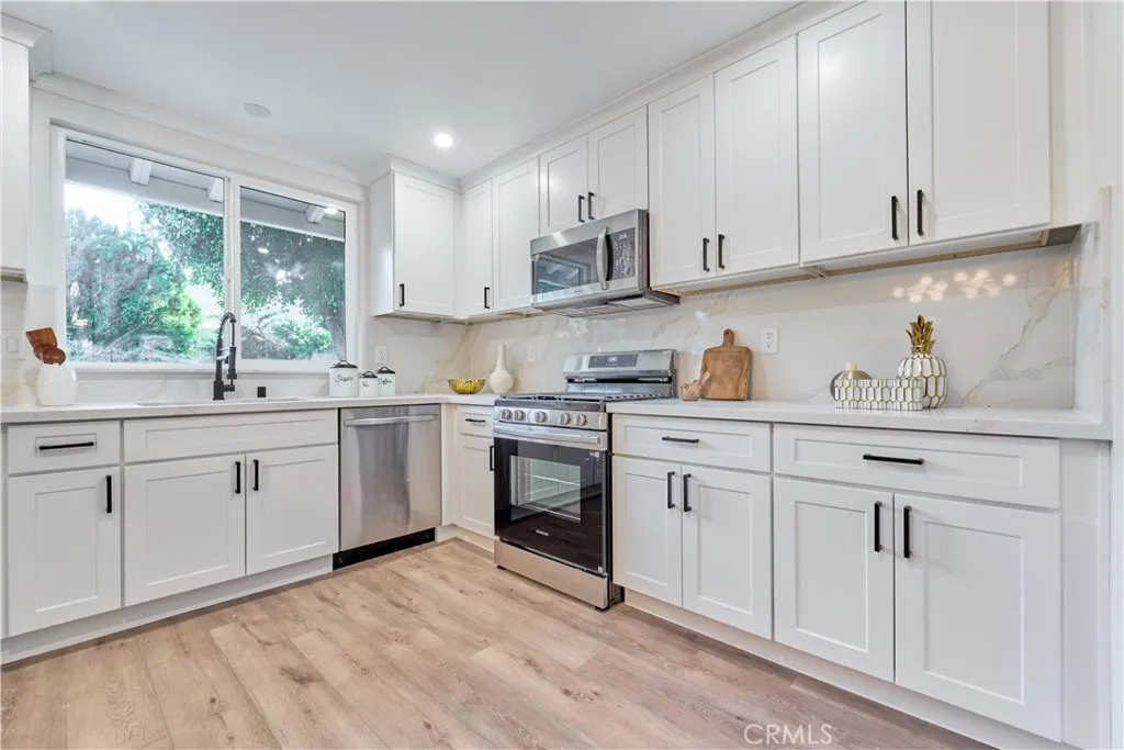 21284 Lycoming Street, Walnut, California 91789 home-pic-14