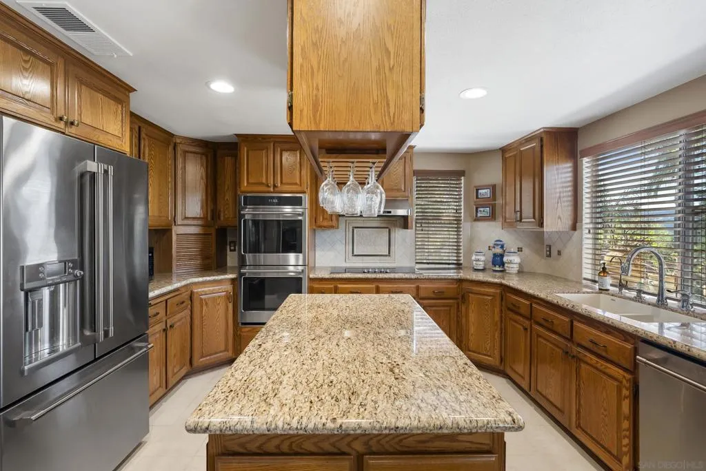 23731 Gymkhana Road, Ramona, California 92065 home-pic-14