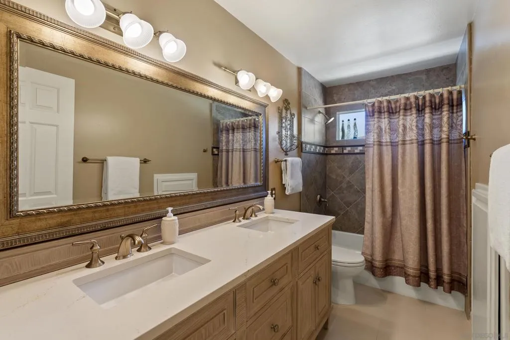 23731 Gymkhana Road, Ramona, California 92065 home-pic-35