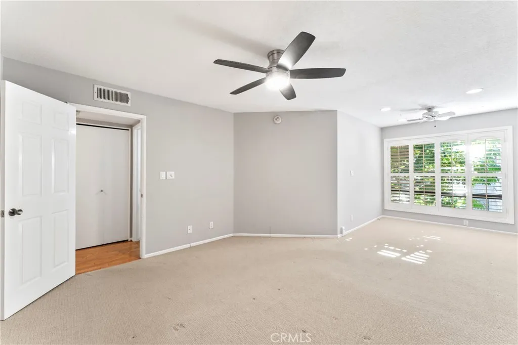 15231 Magnolia 221, Sherman Oaks, California 91403 home-pic-26