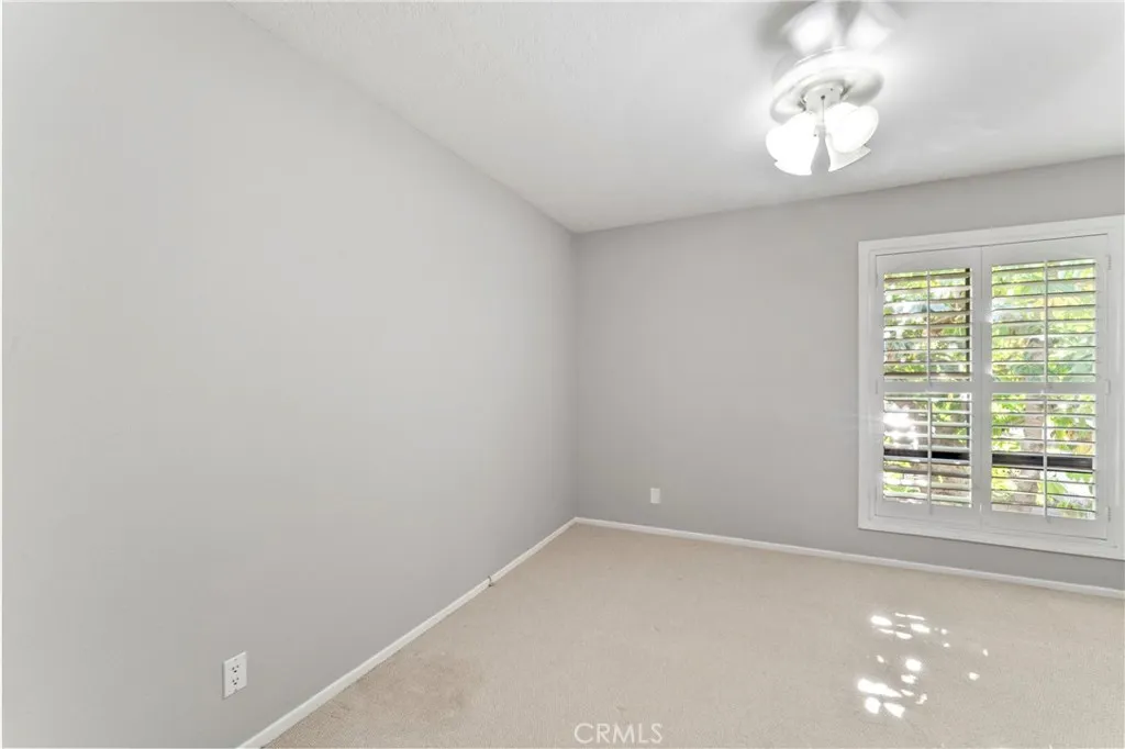 15231 Magnolia 221, Sherman Oaks, California 91403 home-pic-25