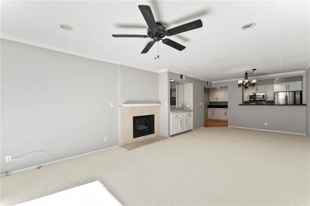 15231 Magnolia 221, Sherman Oaks, California 91403 home-pic-24