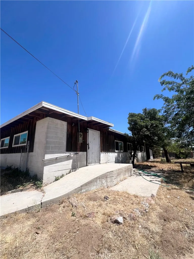 54279 Bautista Canyond Road, Anza, California 92539 home-pic-25