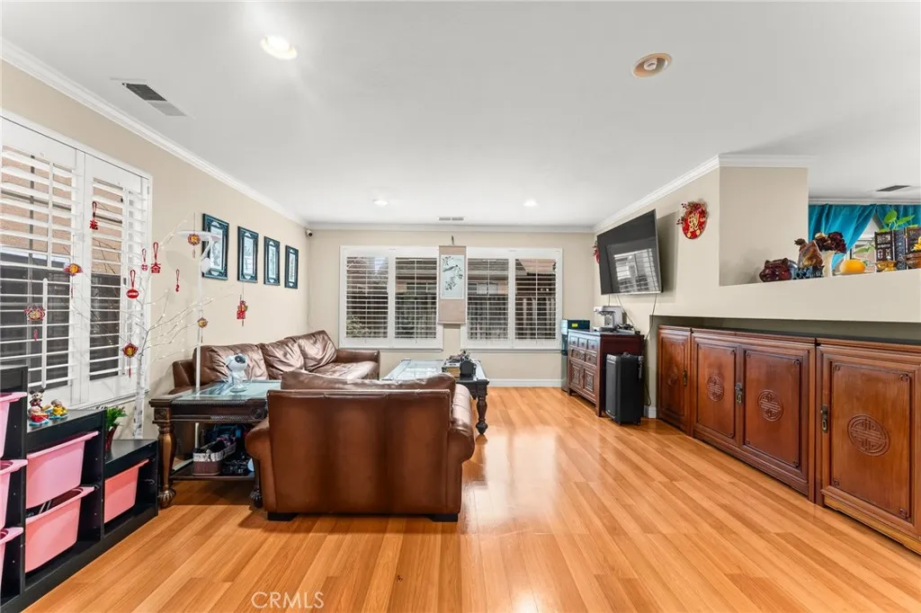 1560 Firestone, San Jose, California 95116 home-pic-2