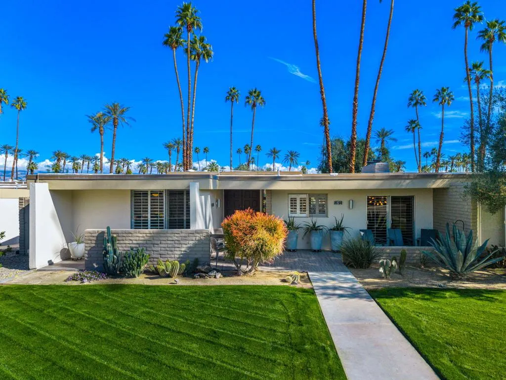45164 Avenue Codorniz, Indian Wells, California 92210 home-pic-1