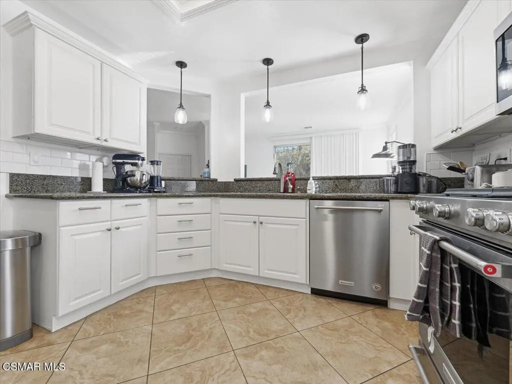 952 N Turner Avenue 297, Ontario, California 91764 home-pic-6