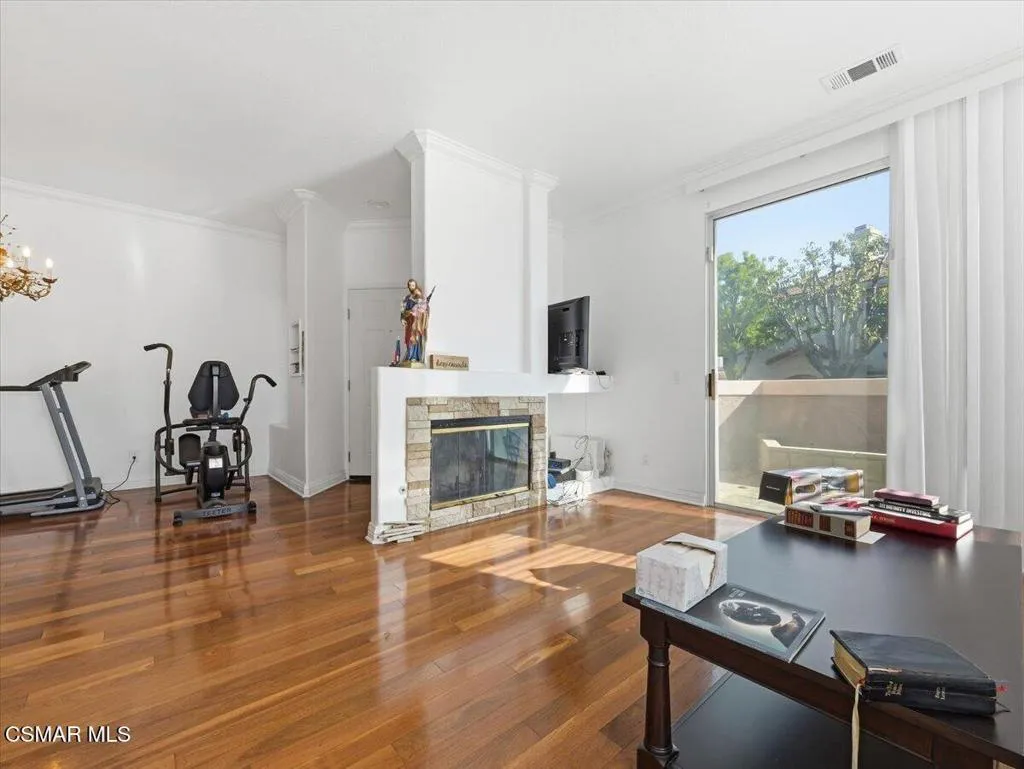 952 N Turner Avenue 297, Ontario, California 91764 home-pic-17