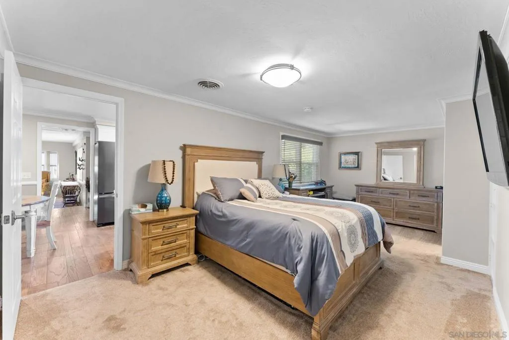 3045 Mary Ln, Escondido, California 92025 home-pic-48