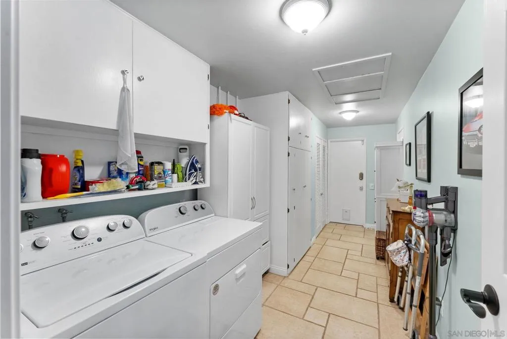 3045 Mary Ln, Escondido, California 92025 home-pic-55