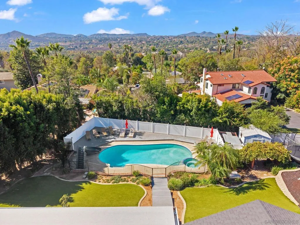 3045 Mary Ln, Escondido, California 92025 home-pic-59