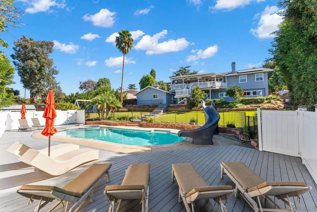 3045 Mary Ln, Escondido, California 92025 home-pic-62