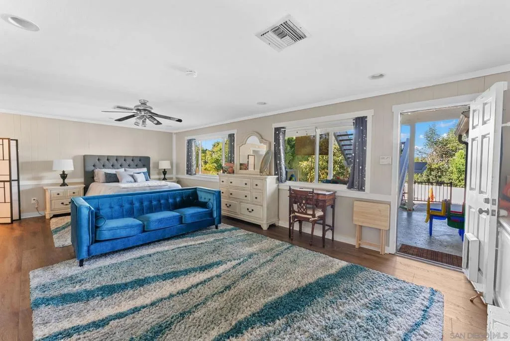3045 Mary Ln, Escondido, California 92025 home-pic-37