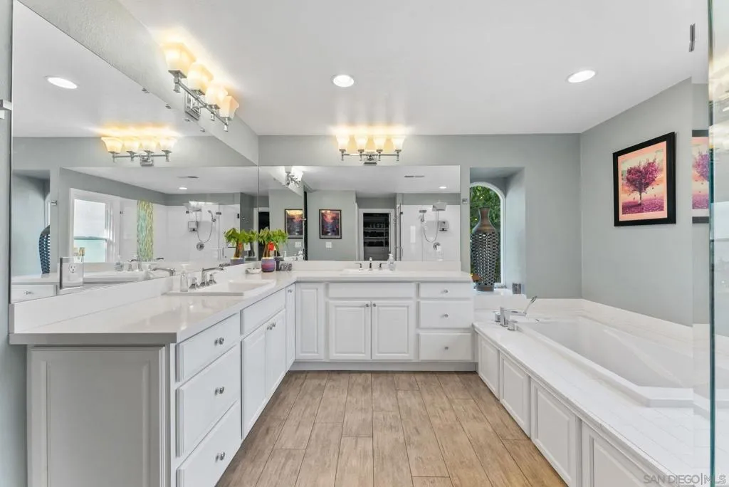 3045 Mary Ln, Escondido, California 92025 home-pic-27