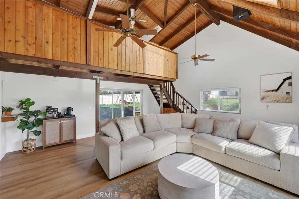 4949 California Avenue, Norco, California 92860 home-pic-15