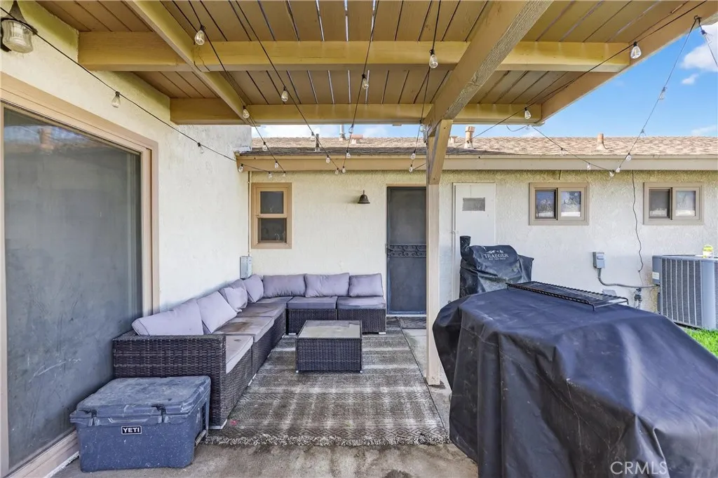 4949 California Avenue, Norco, California 92860 home-pic-29
