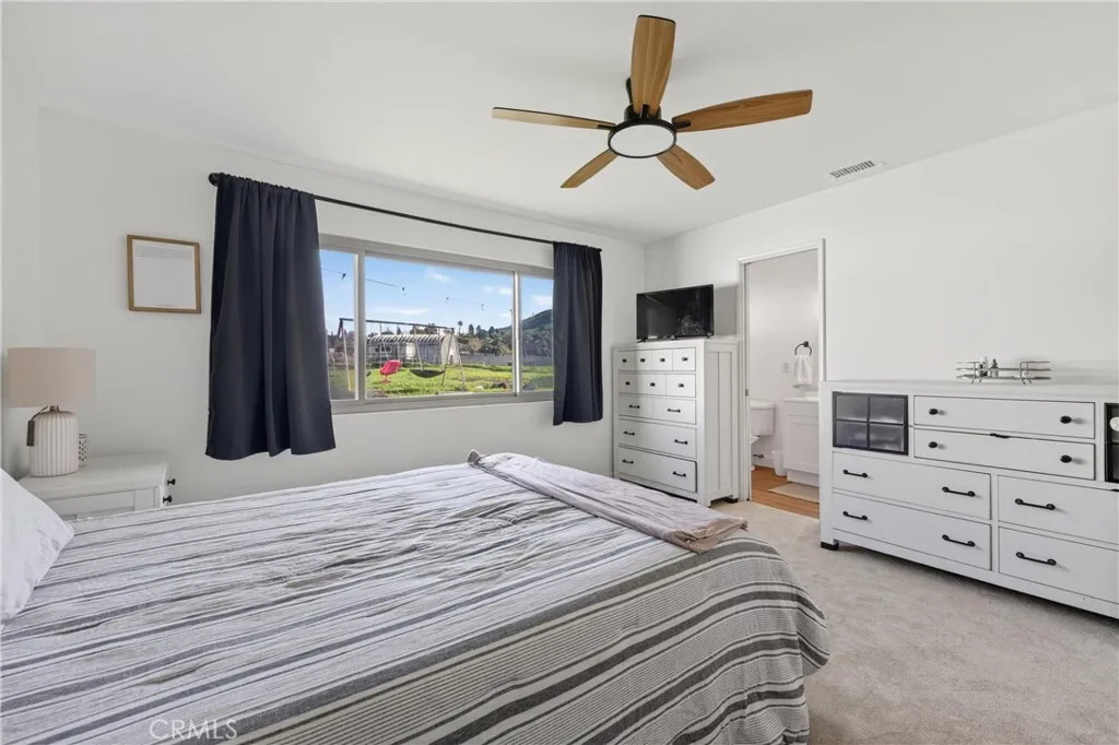 4949 California Avenue, Norco, California 92860 home-pic-22