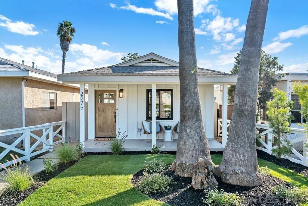2275 Emerald St, San Diego, California 92109 home-pic-4