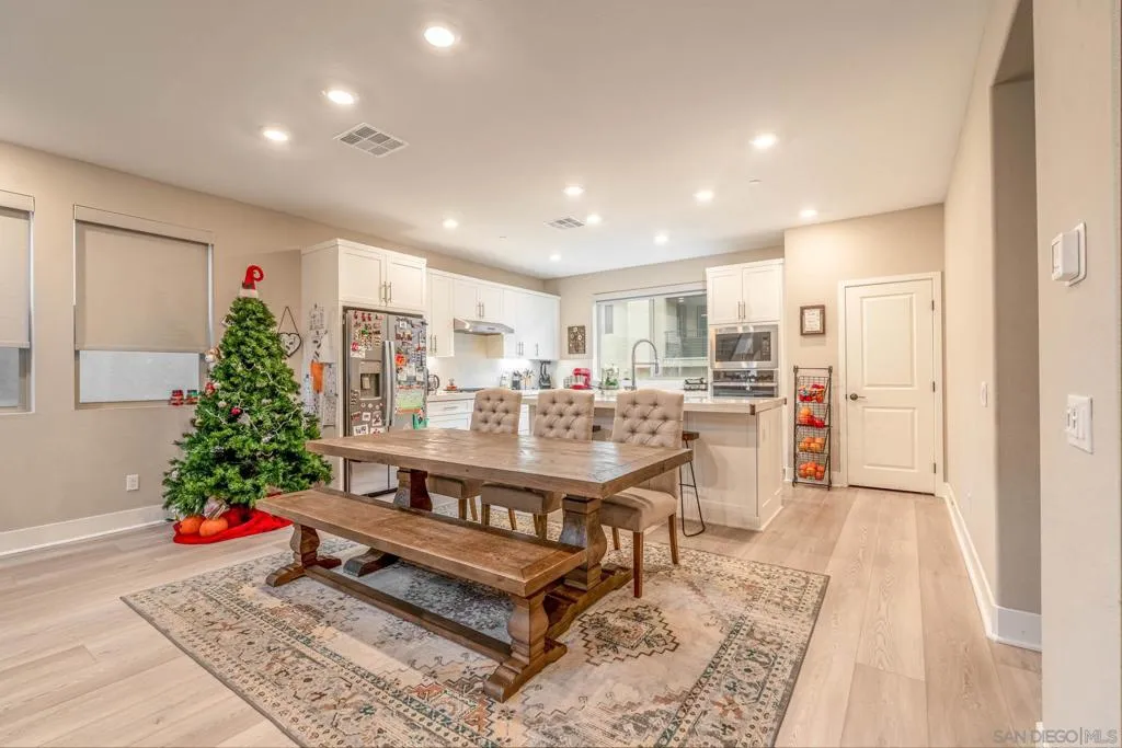 15581 Manley Way, San Diego, California 92127 home-pic-12