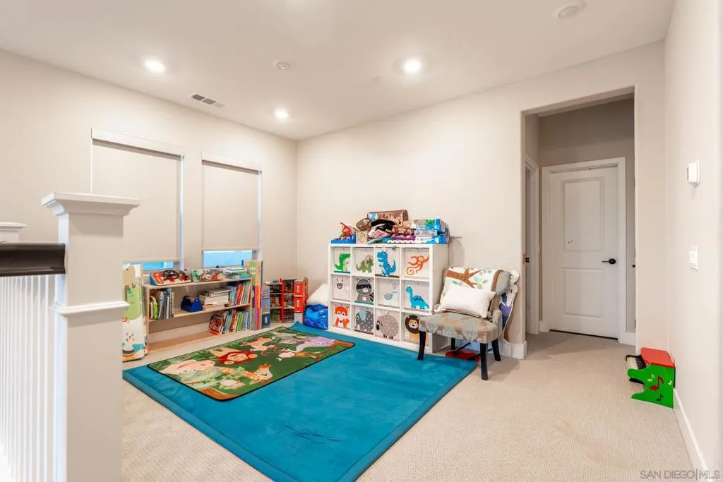 15581 Manley Way, San Diego, California 92127 home-pic-24