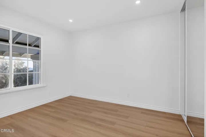 Upstairs bedroom.