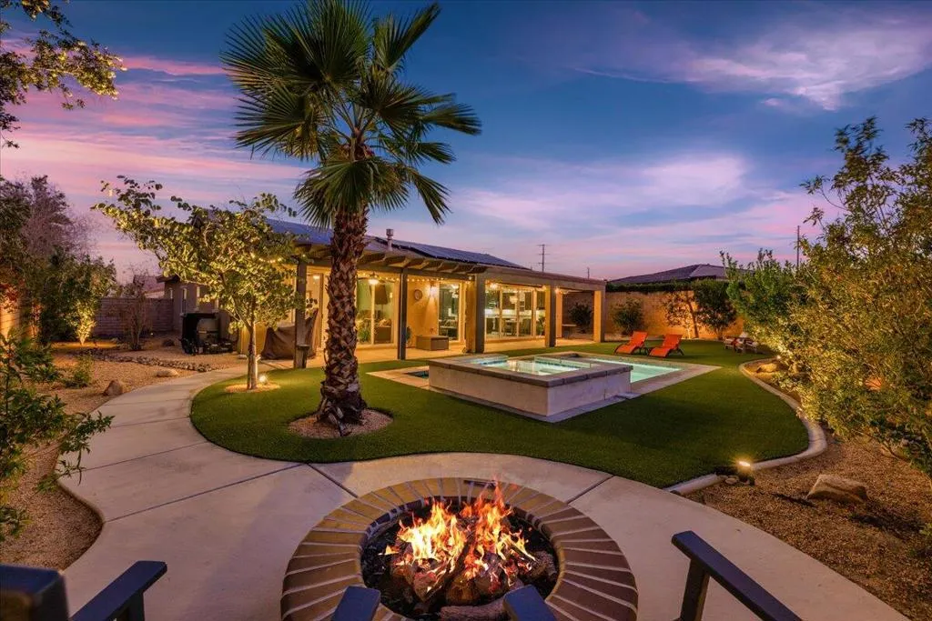 73986 MONDRIAN PL BACKYARD TWILIGHT​​‌​​​​‌​​‌‌​​‌​​​‌‌​​​‌​​‌‌​​‌‌​​‌‌​​​​ FAVO